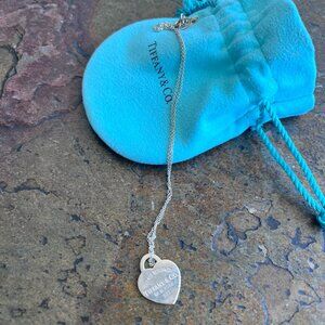 Return to Tiffany Silver Heart Tag Pendant Necklace